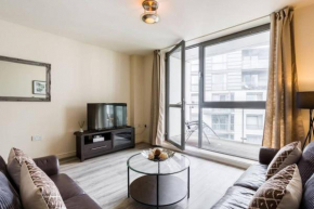City Centre Apartment By Mailbox Bullring Grand Central with Secure Parking Balcony